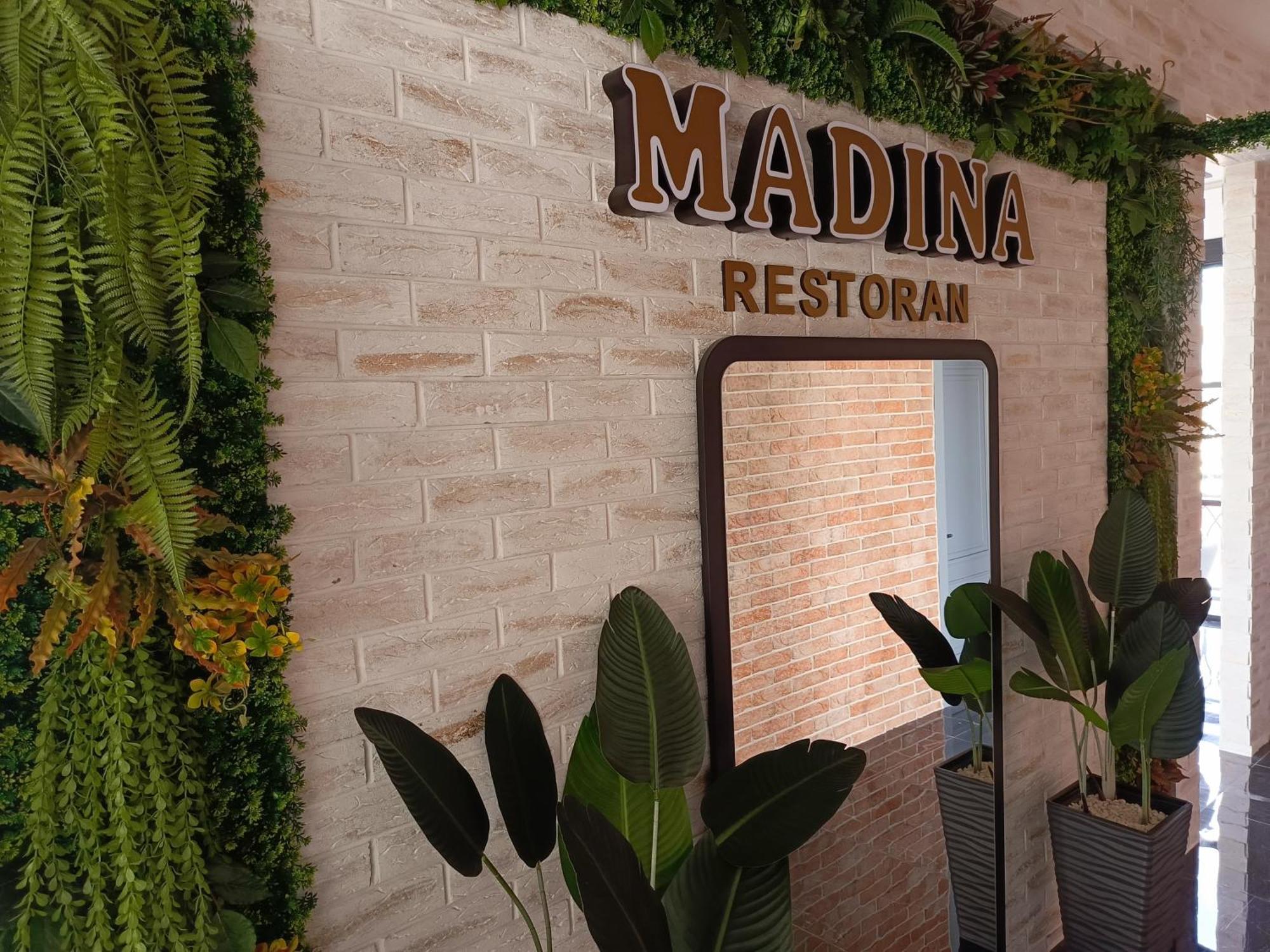 Madina-Zamzam Halal Hotels Group Baku Eksteriør billede